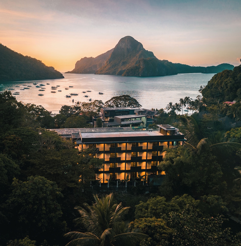 The Funny Lion El Nido 8/50