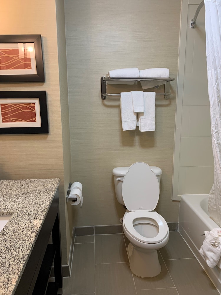 Comfort Inn Sylva - Cullowhee Sylva NC 26/57