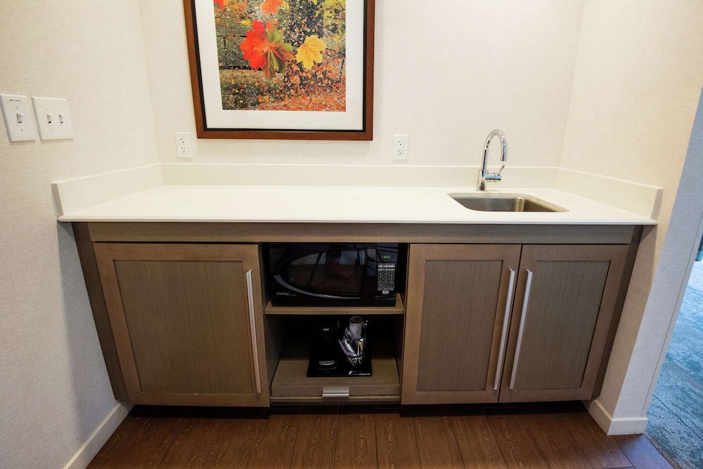 Hampton Inn and Suites Manchester VT 31/48