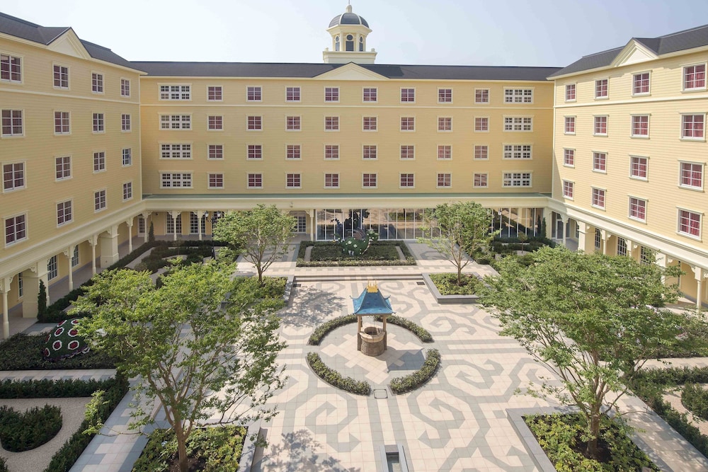 TOKYO DISNEY CELEBRATION HOTEL 5/50