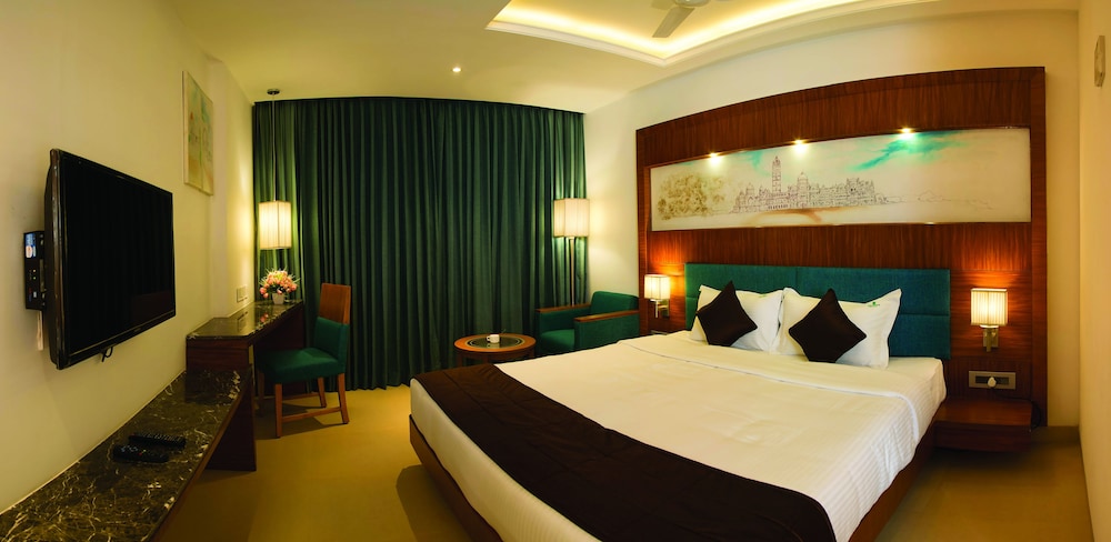Urvashi Residency 13/43