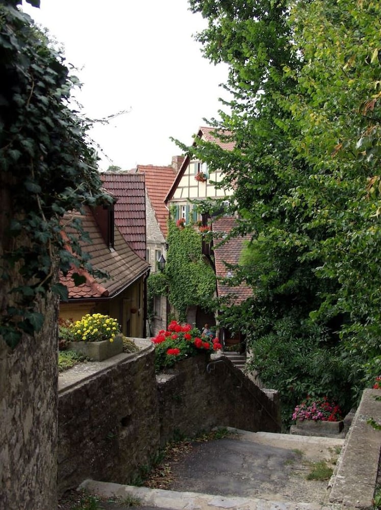 AKZENT Hotel Am Bach 65/66