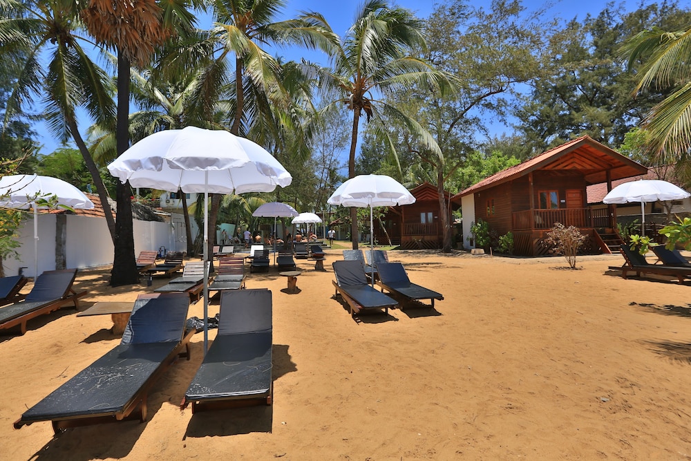 Arugambay PodBay 17/21
