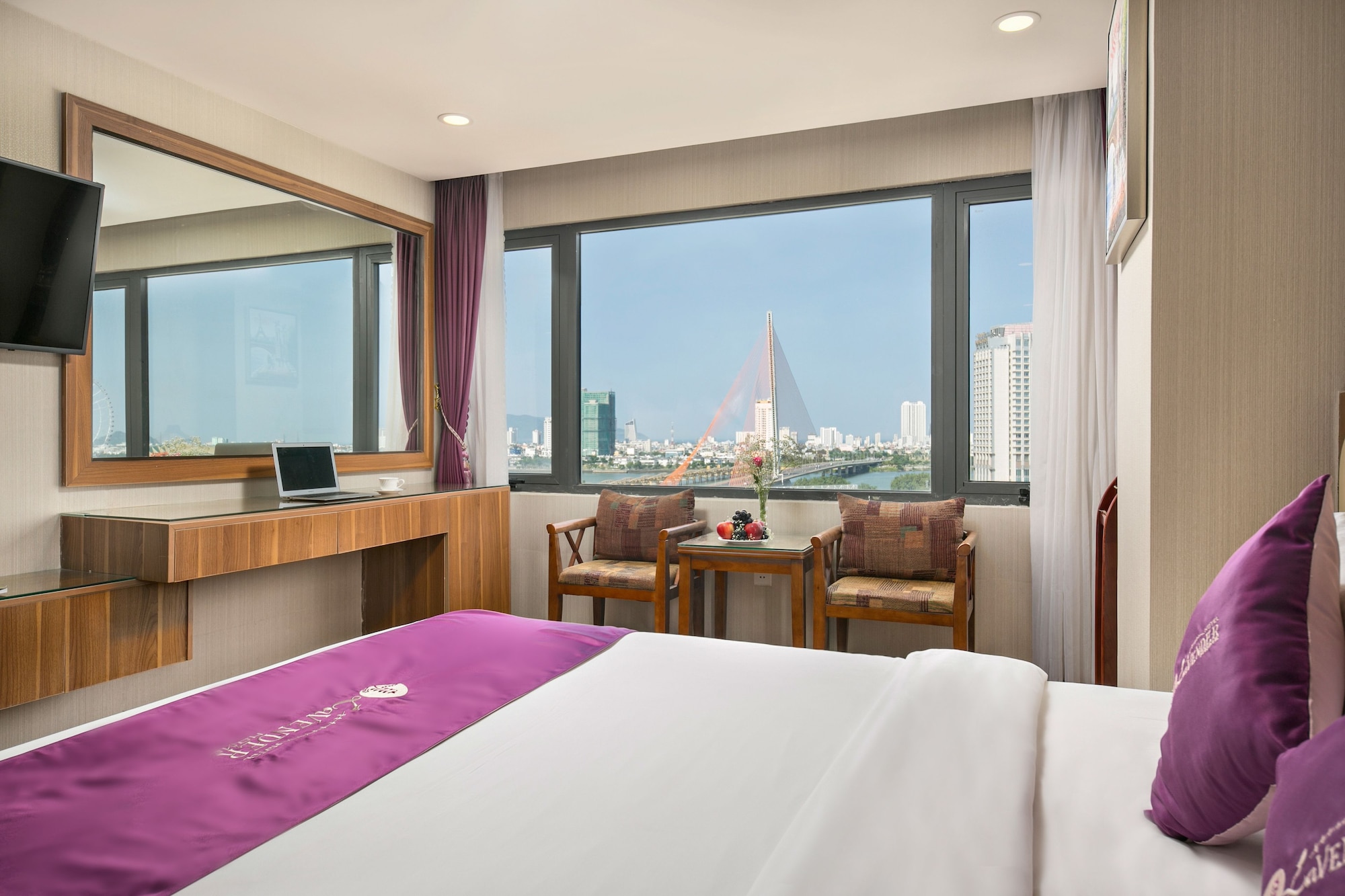 1 BEDROOM, APARTMENT, RIVER VIEW