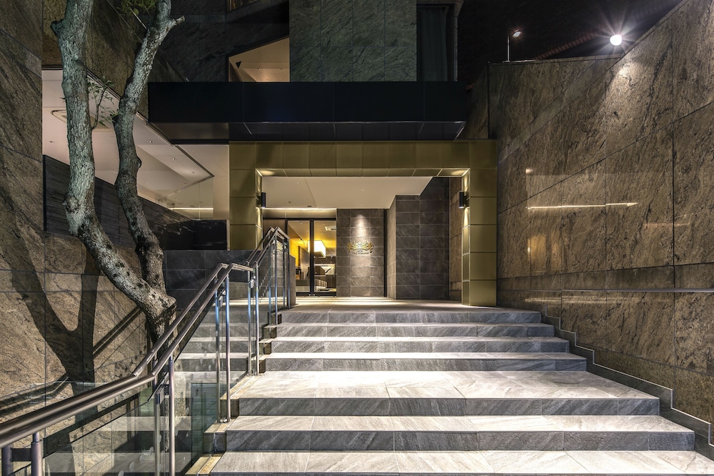 Hotel The Grandee 43/48