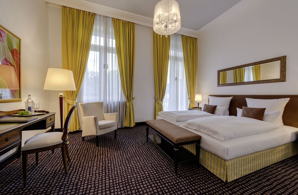 Hotel am Sophienpark 25/53
