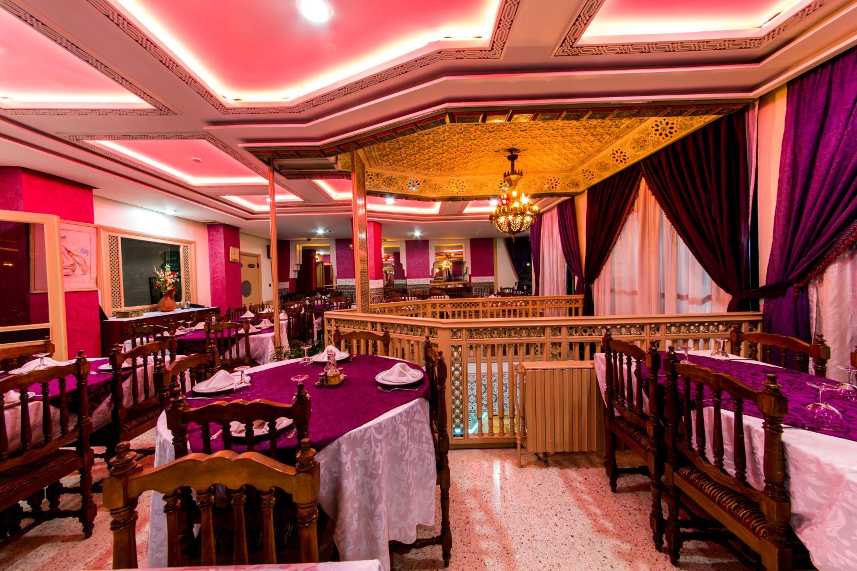 AKOUAS HOTEL 39/46