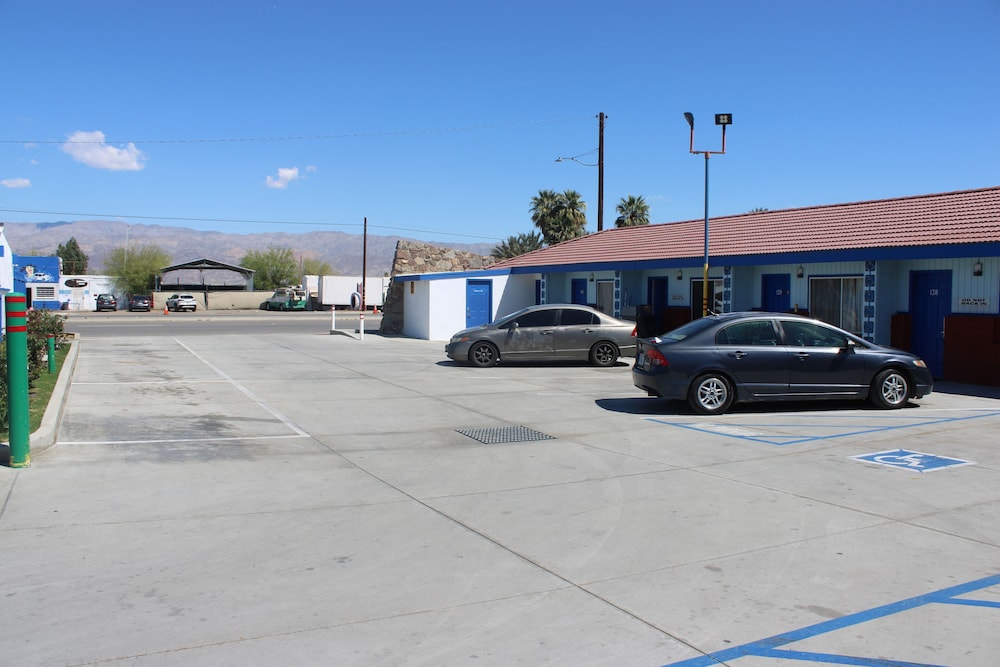 City Center Motel 59/68
