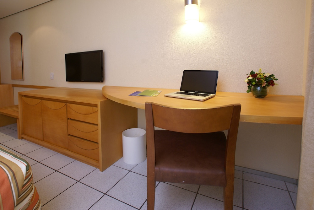 Hotel Diogo 51/61