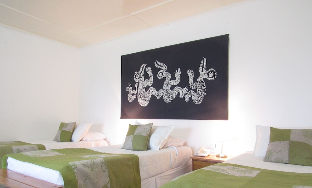 Easter Island Eco Lodge Ex Hotel Rapa Nui 31/75