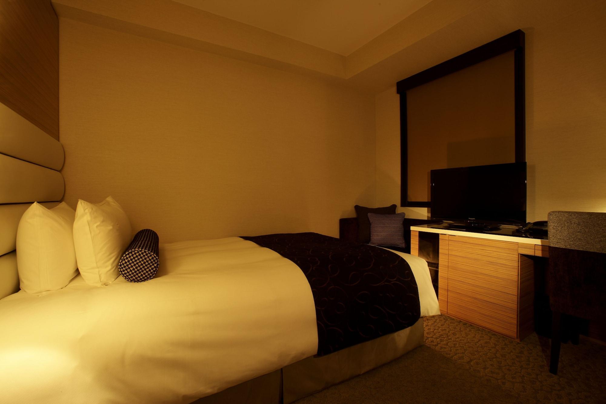 Semi Room, Double Bed