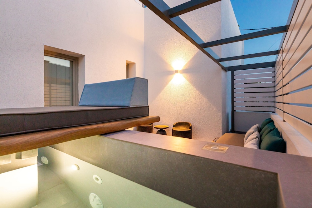 Villa Kelly Rooms and Suites 32/55