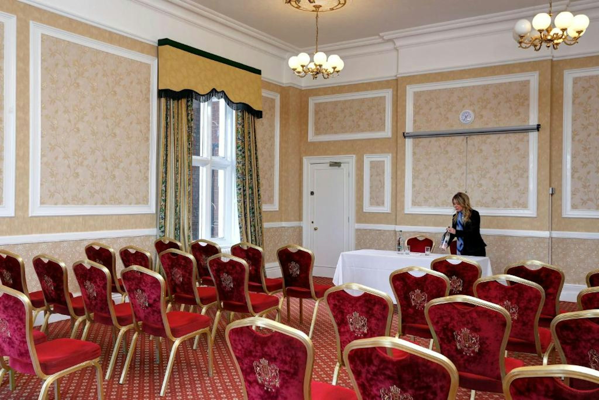 Belvilla Crewe Arms Hotel 31/50