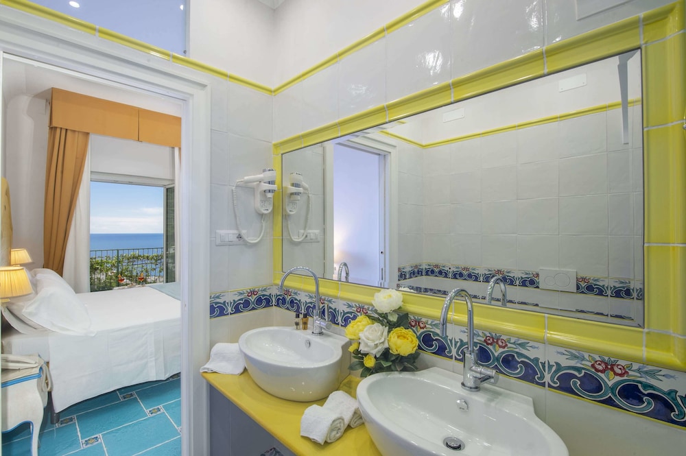 Hotel Pellegrino 46/50