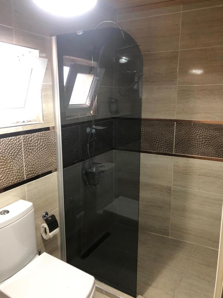 Assos Kadirga Hotel 50/50