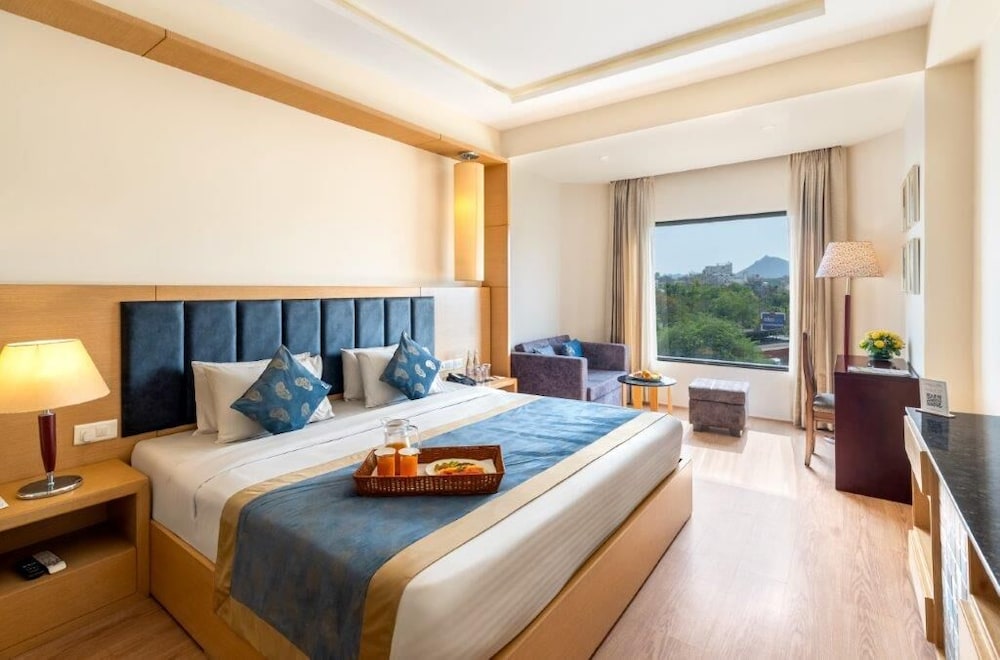 Radiant Globus Hotel 16/55