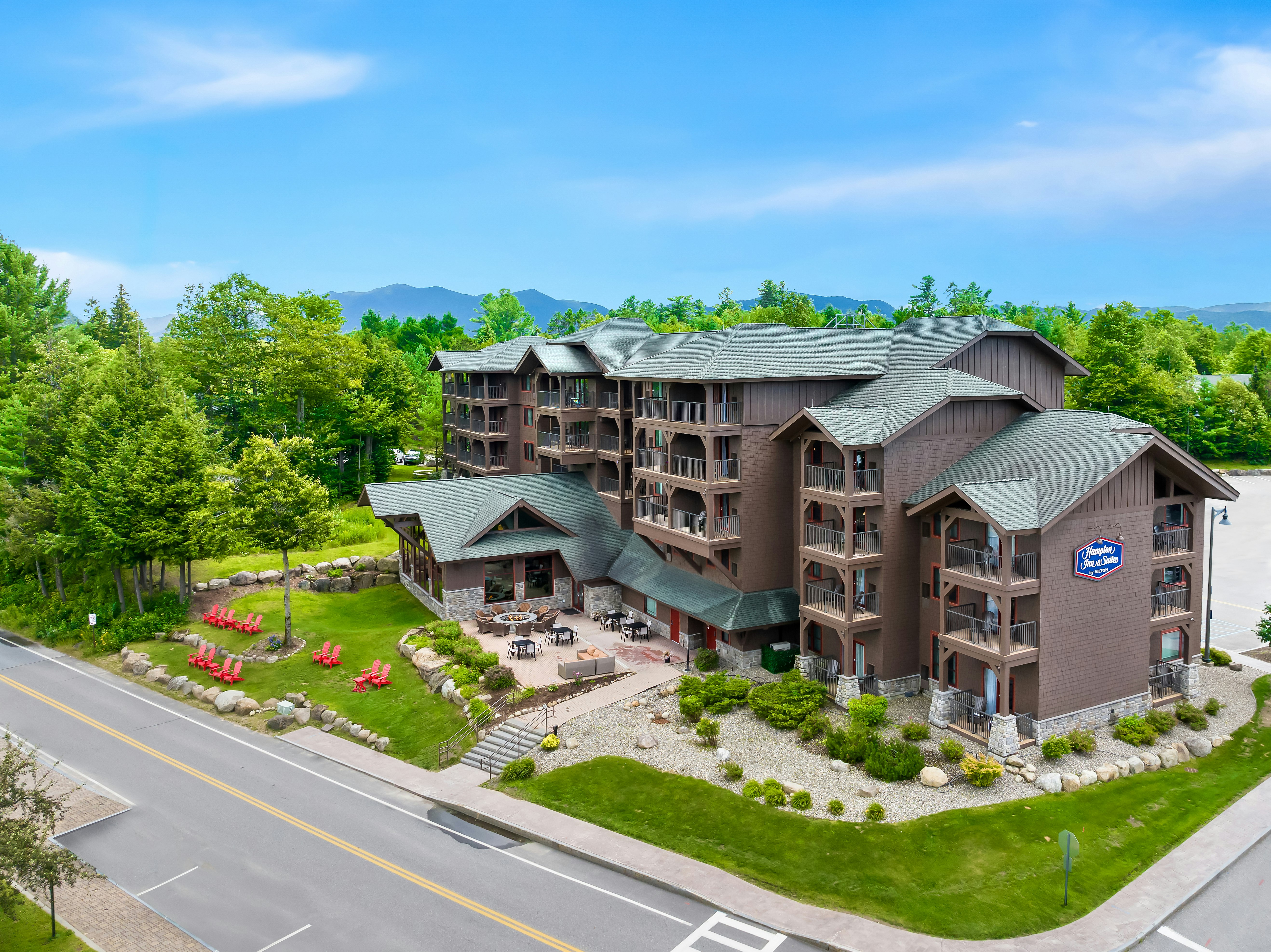 Hampton Inn And Suites Lake Placid 4/57