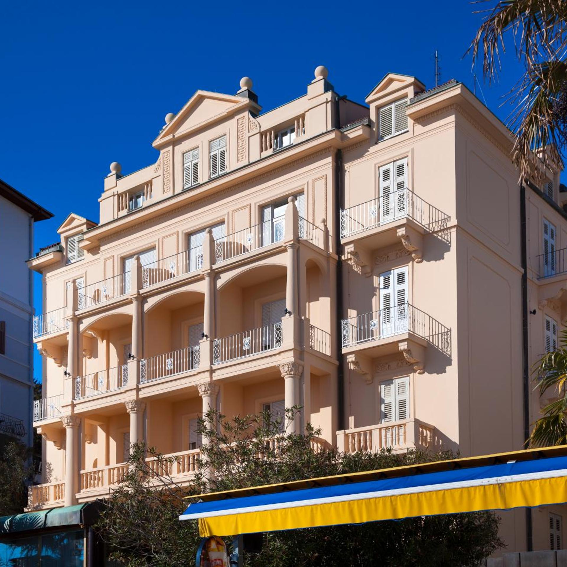 Hotel Lungomare in OPATIJA