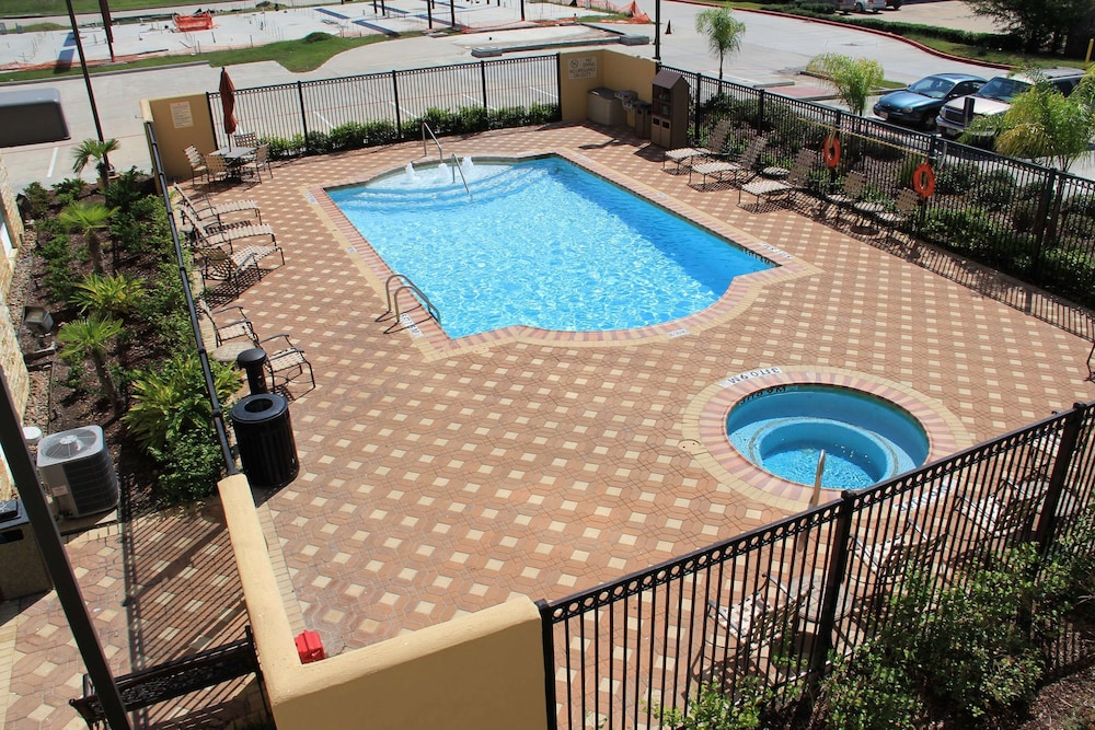 HILTON GARDEN INN HOUSTON WEST - KATY 3/59