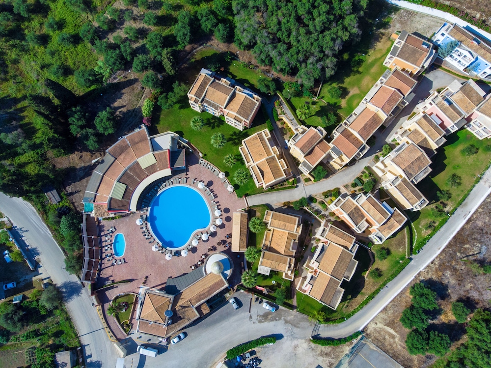 Olympion Village Hotel 36/50