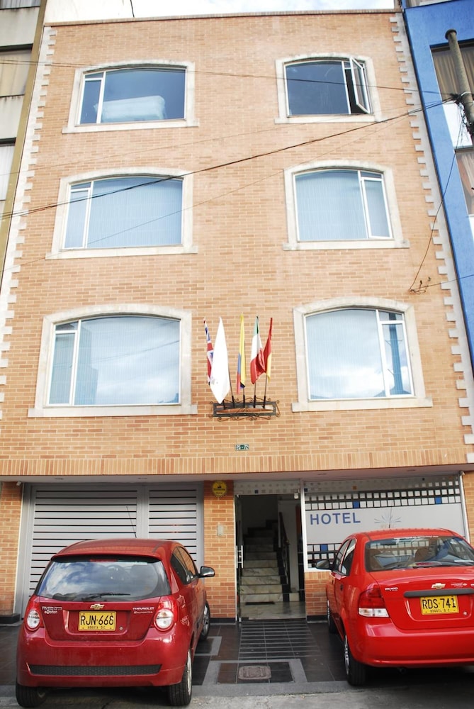 Real Estacion 1/46