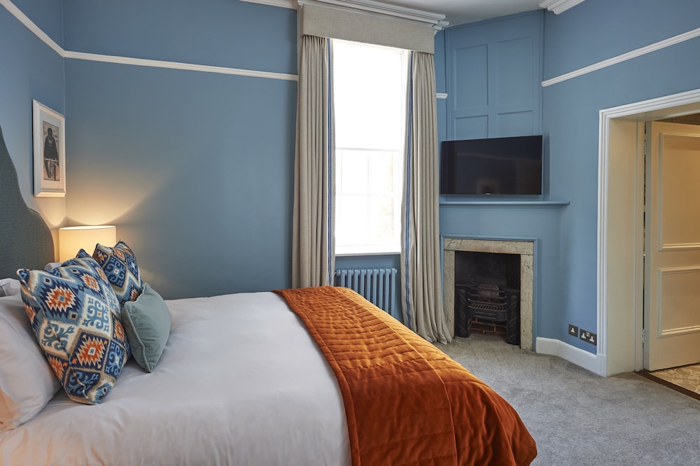 Classic, Double Bed
