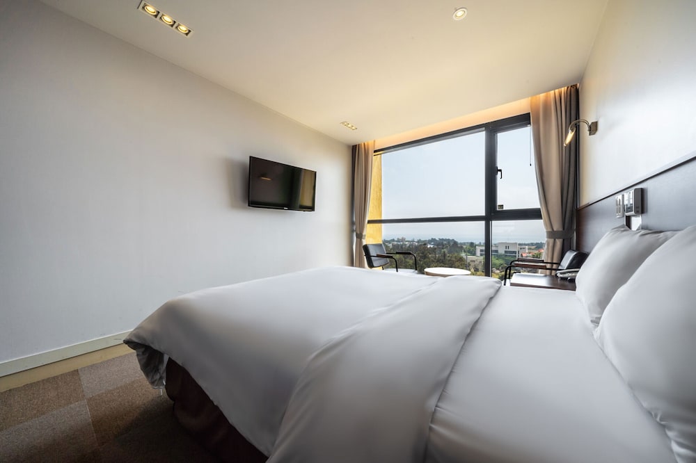Sunrise Hotel 19/31