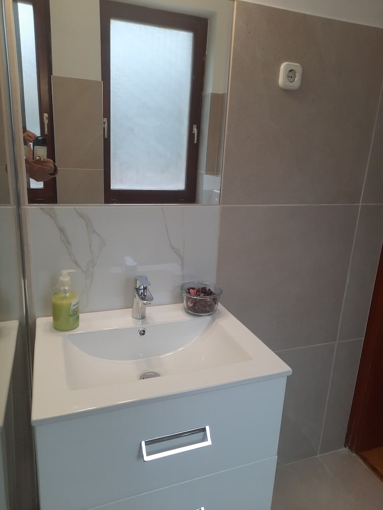 1 Bedroom, Superior, Apartment, Twin Beds, Terrace, Garden Area