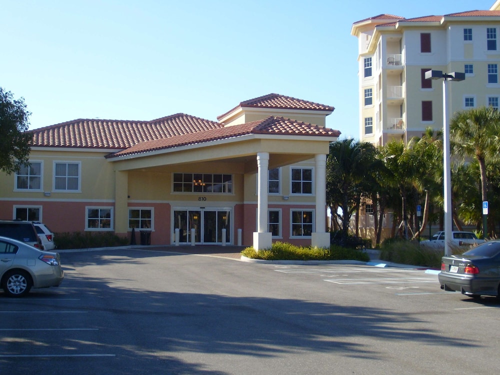 Best Western Intracoastal Inn 3/32