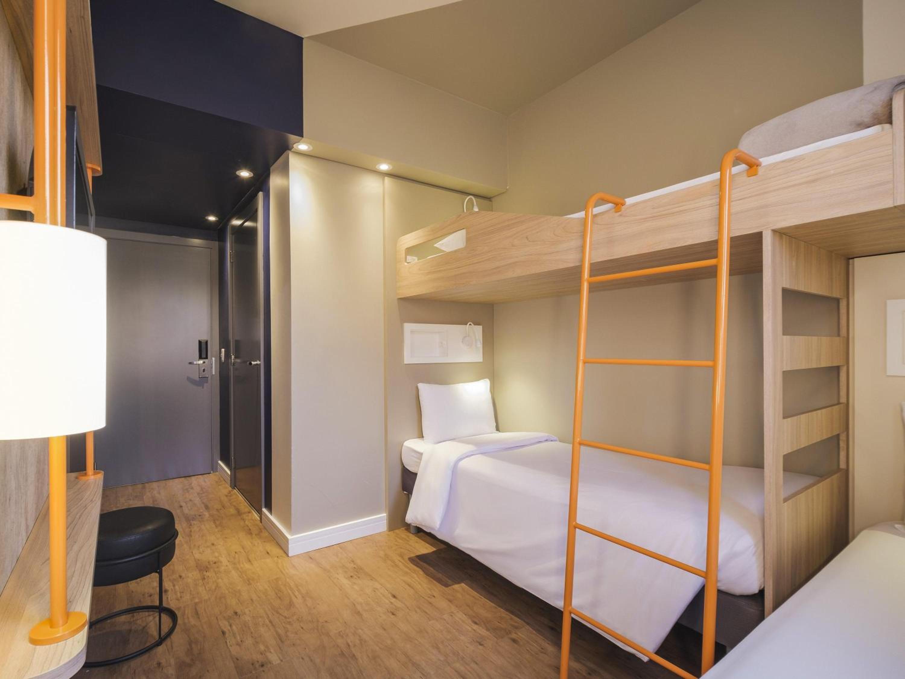 شقة ثلاثية، ibis Budget Farroupilha 5/5