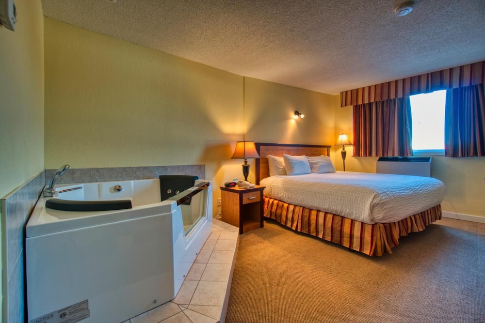 Park West Inn 8/42