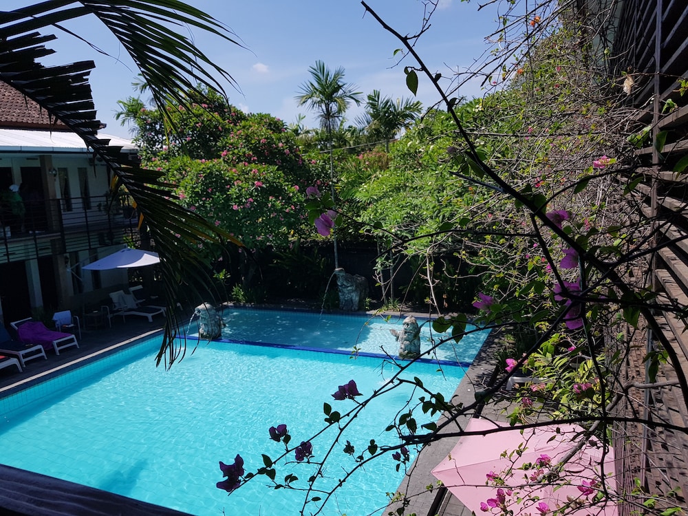 SANUR AGUNG HOTEL 58/77