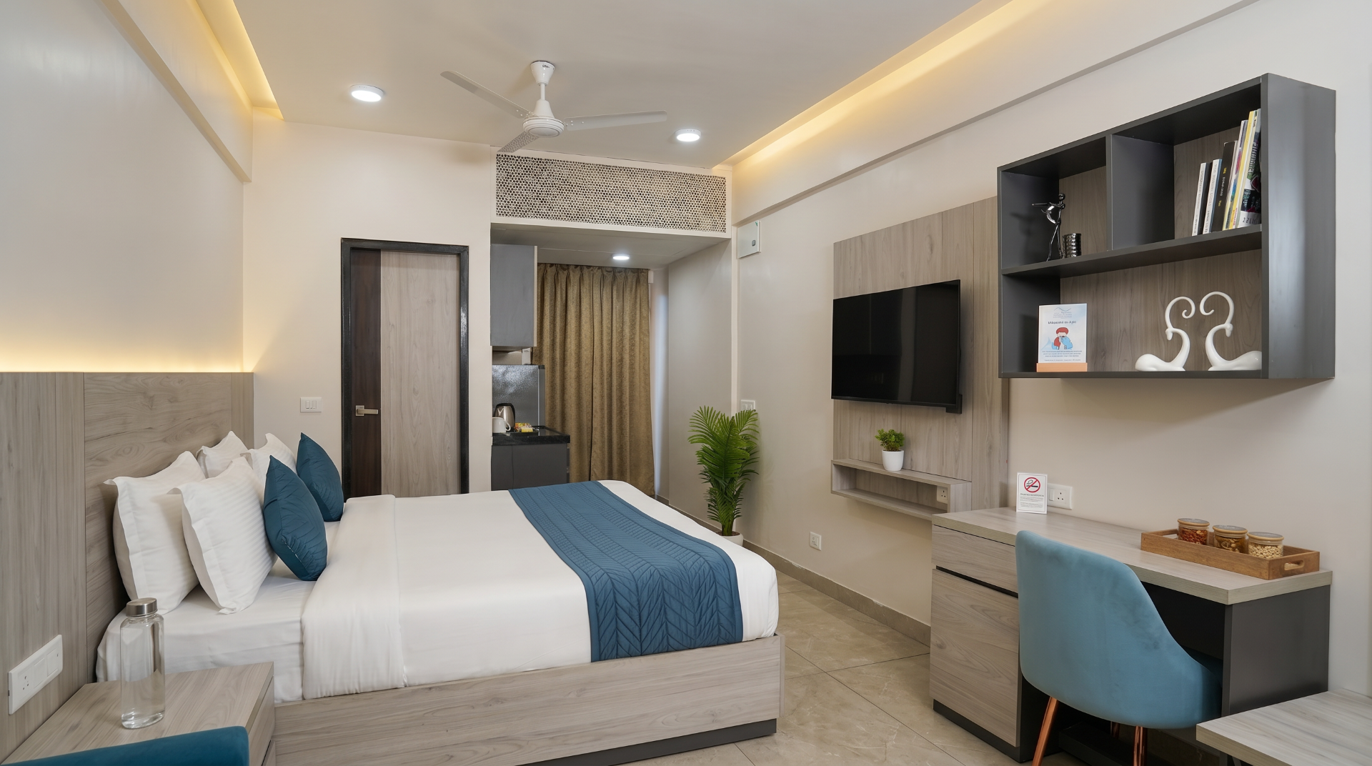 Residence, Studio, King Bed