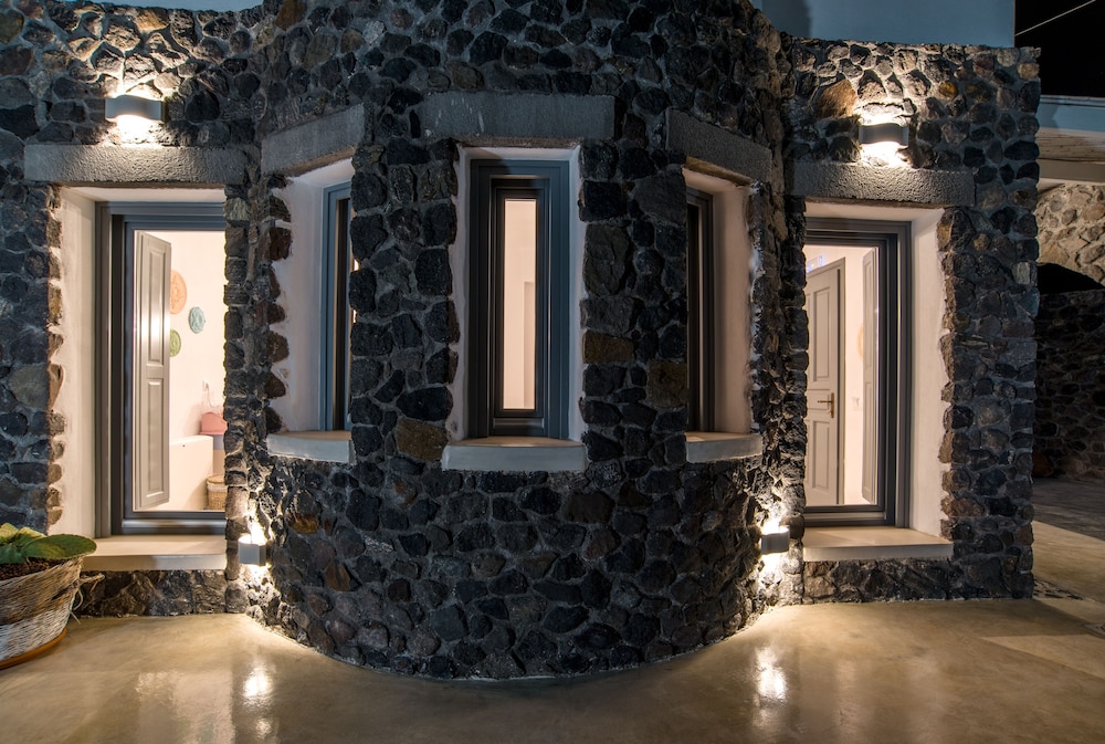 Lagadi Suites 11/67