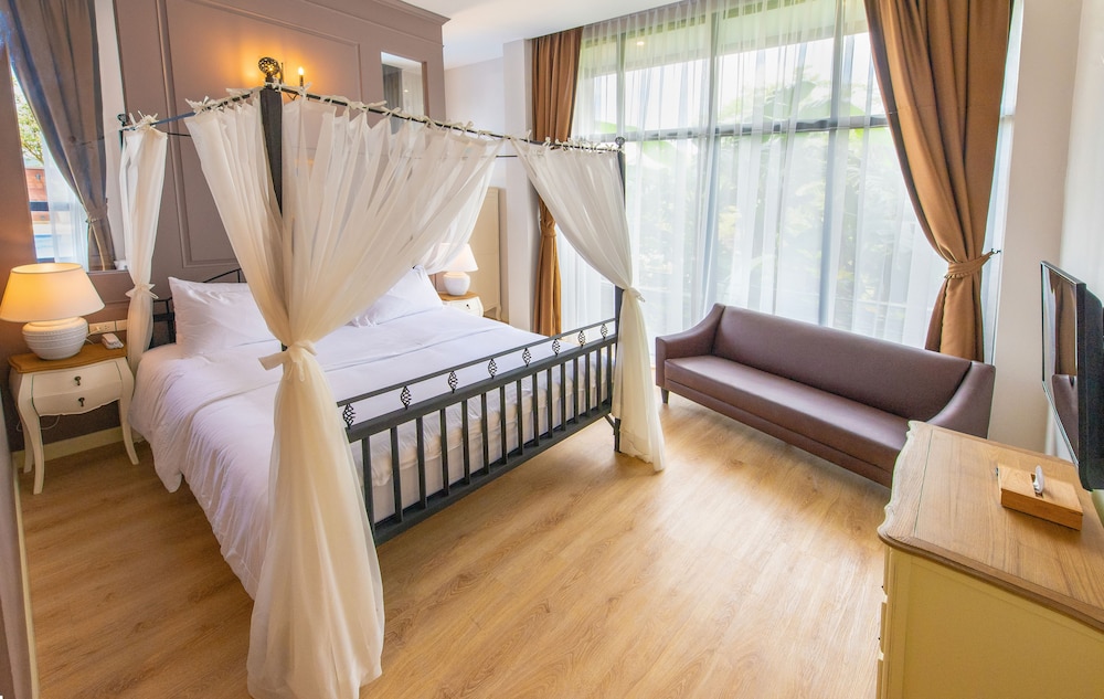 Farmhouse Hotel Ranong 42/68