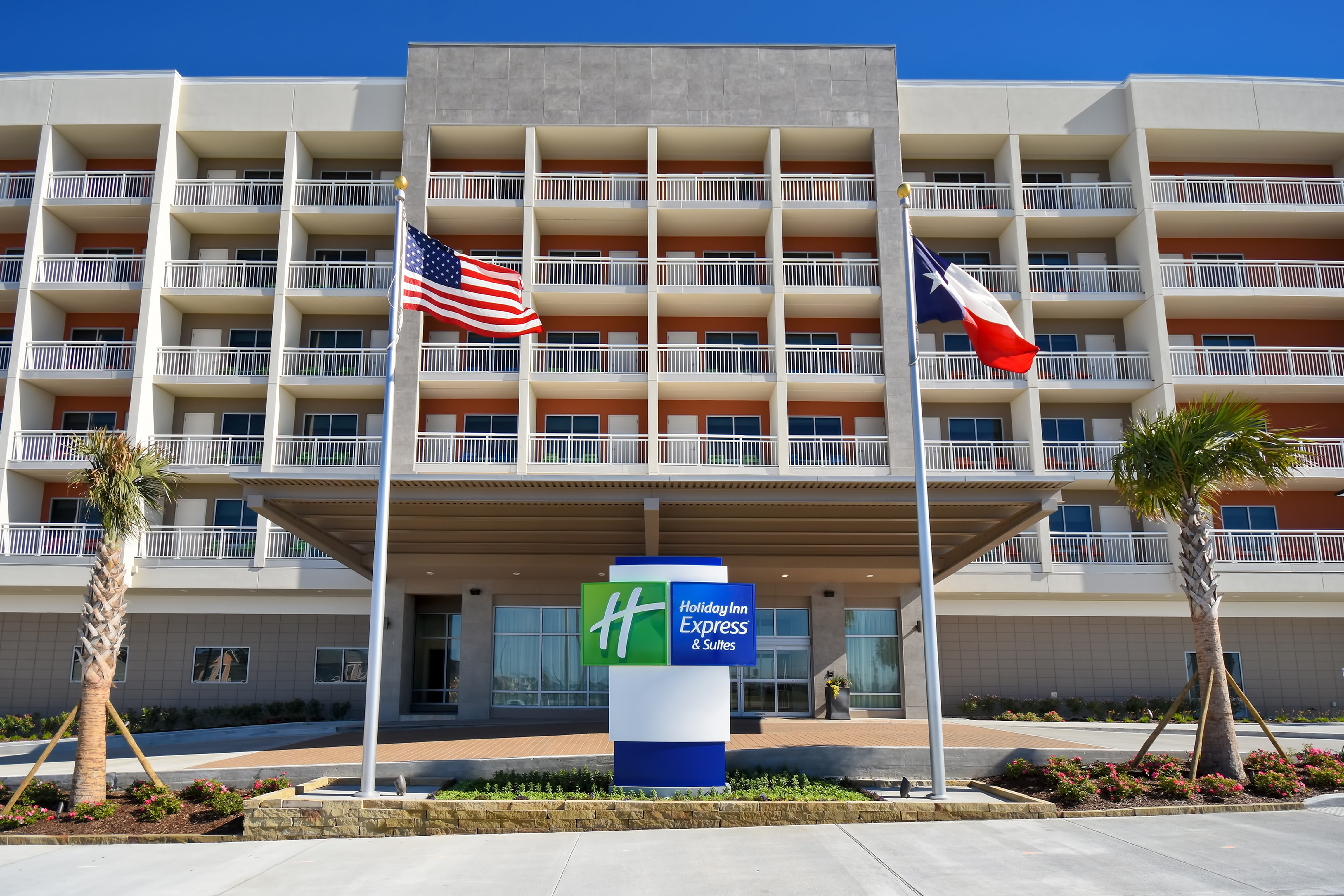Holiday Inn Express Suites Galveston Beach 2/65