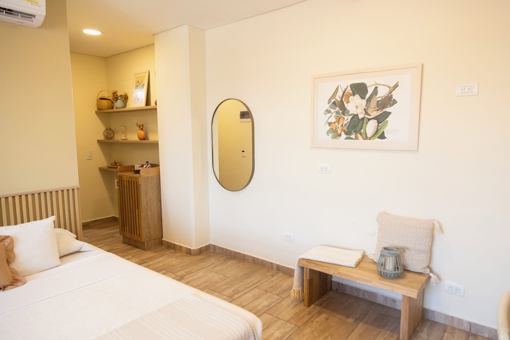 SUPERIOR, DOUBLE BED