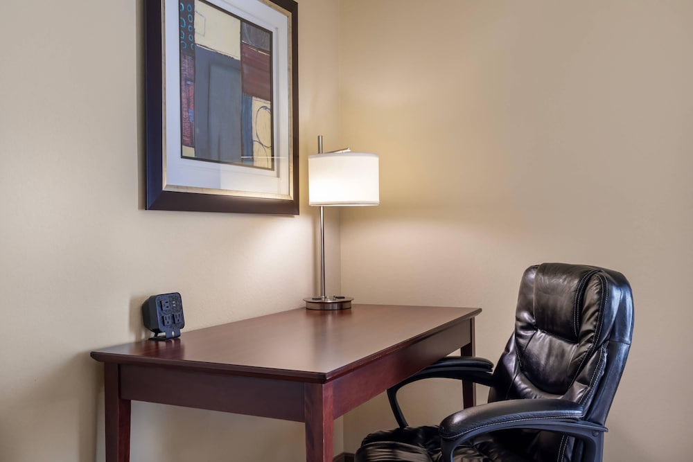 Comfort Inn & Suites Marquette - Prairie du Chien 27/55