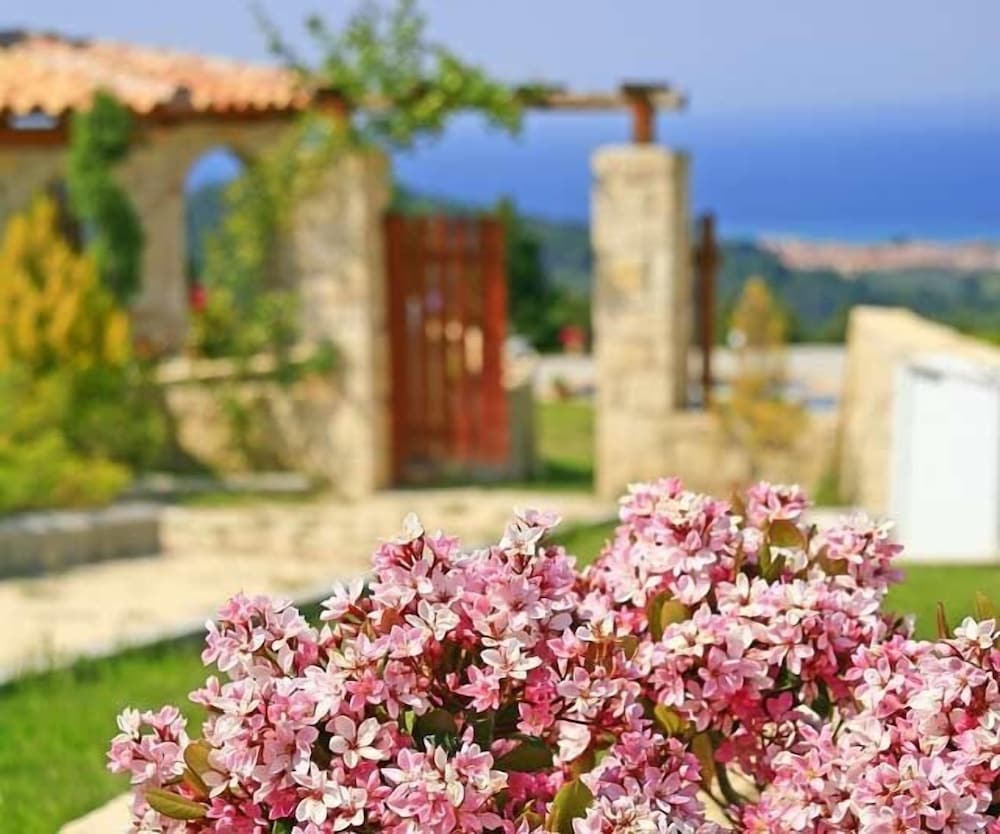Akritas Ef Zin Villas & Suites 42/50