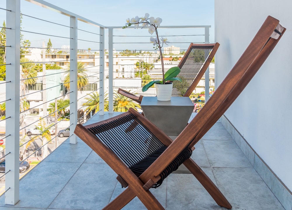 Vhc Luxury Apartments 60/67