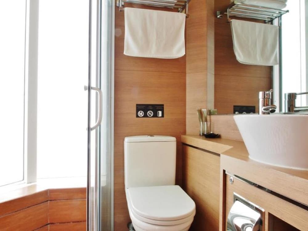 Bluejay Residences 37/40