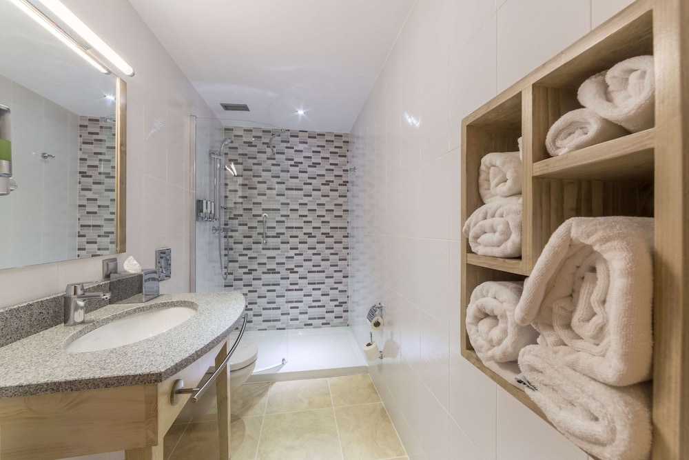 Hampton By Hilton Iasi 26/54