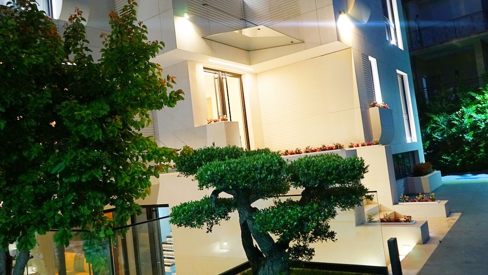 Arbnor Hotel 38/50