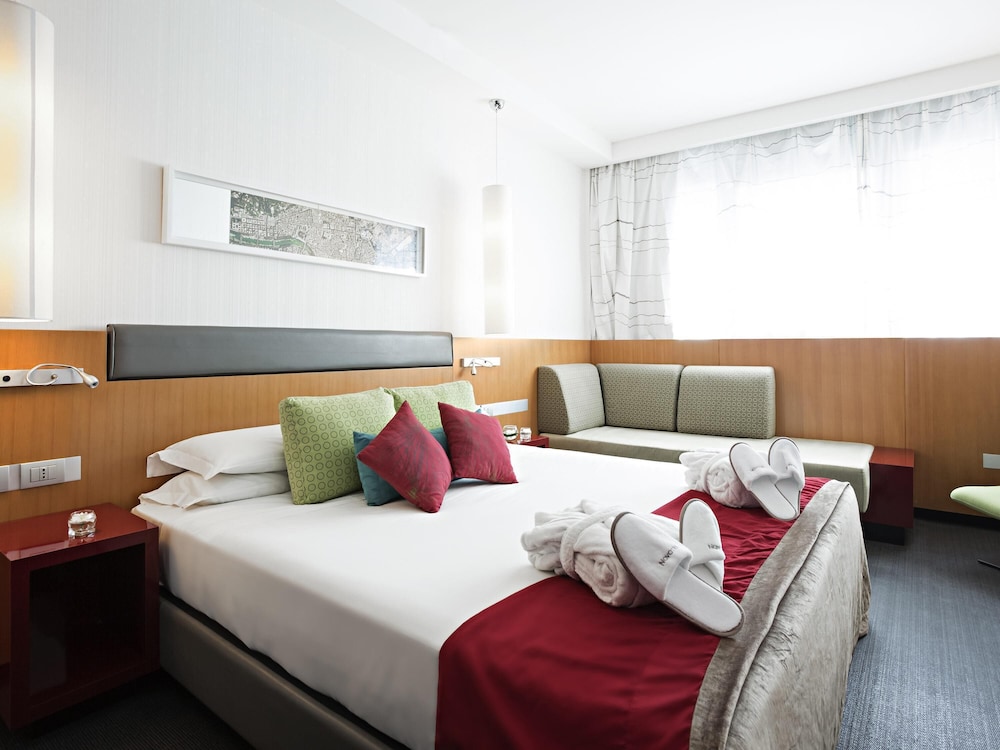 STANDARD, DOUBLE BED, SOFA