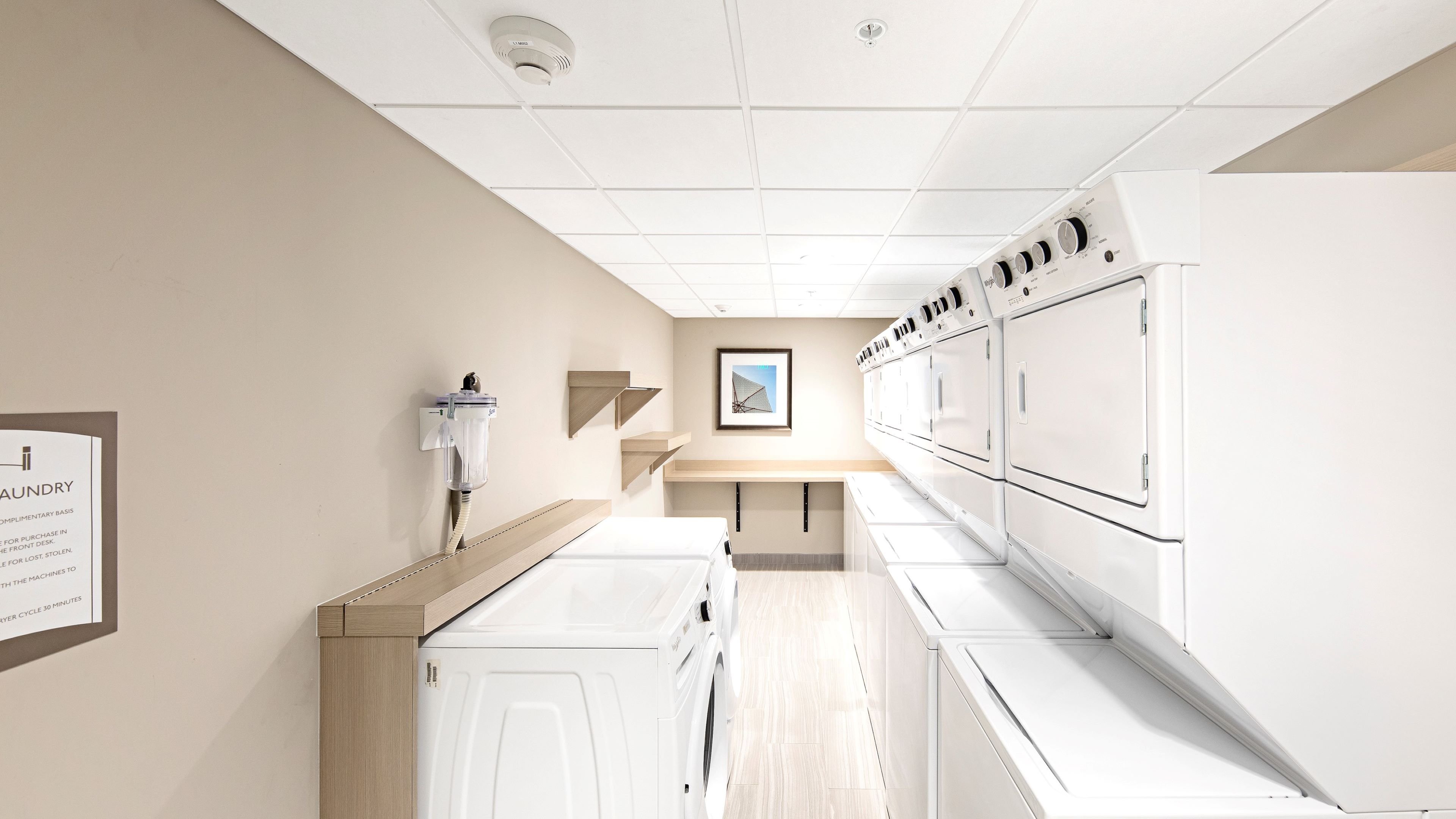 Staybridge Suites Naples Marco Island 26/75