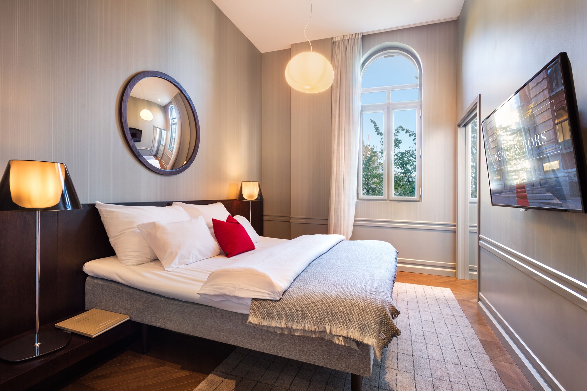 EXCLUSIVE, SUITE, HARBOUR VIEW