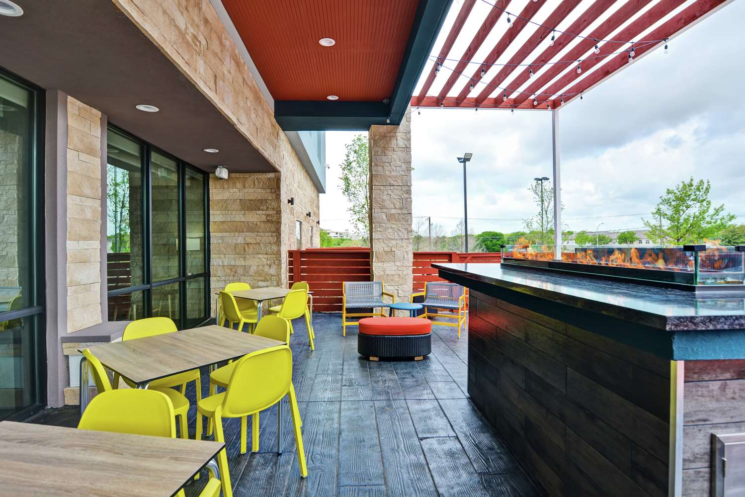 Home2 Suites by Hilton Bedford DFW West 23/48