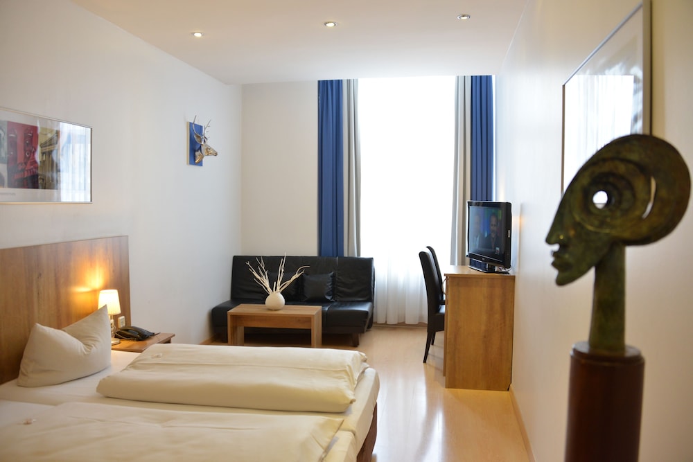 غرفة بزنس مفردة بسريرين منفصلين، Arthotel Munich 4/10