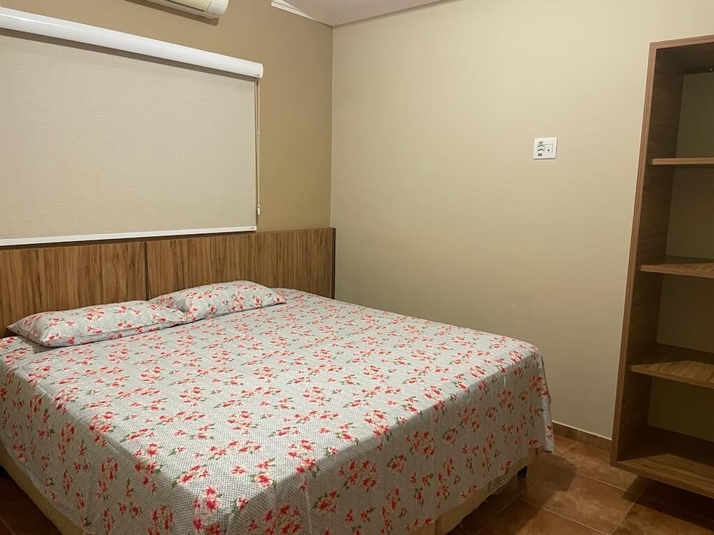 2 Rooms, House, King Bed, 2 Bunk Beds, Sofa