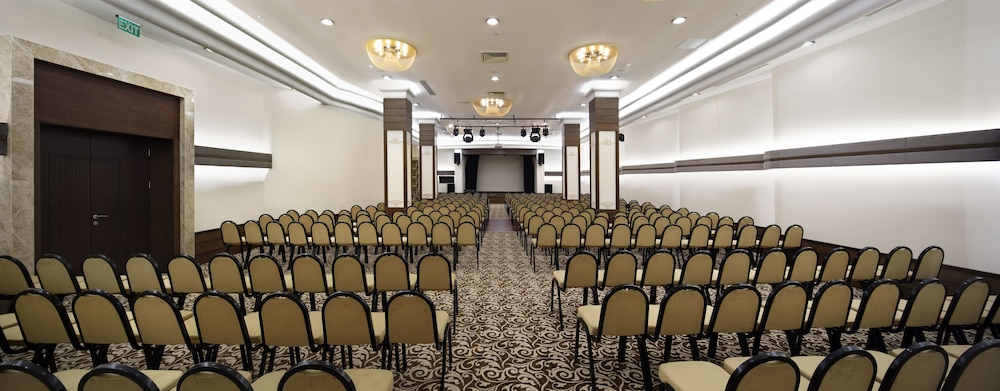 Alba Resort Hotel 34/50